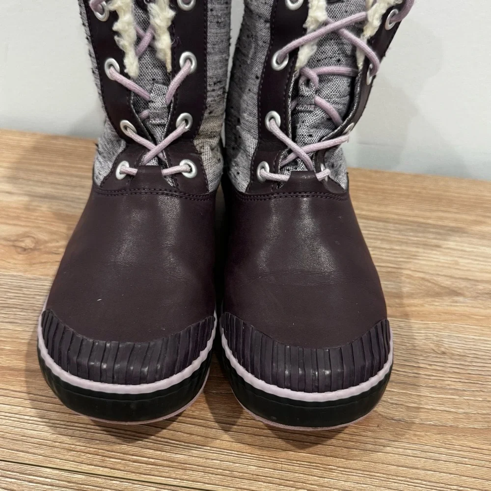 Keen Elsa Kids Size 5 Waterproof Snow Boots Purple Plum 1015491‎
